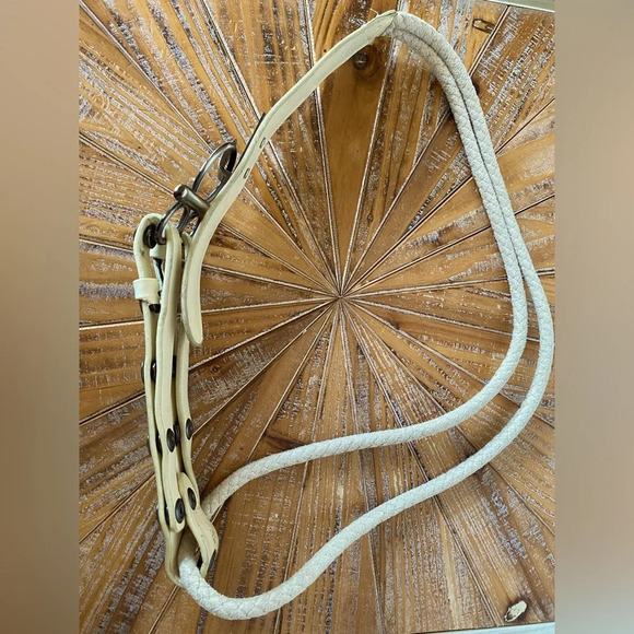 Accessories - EUC Women’s Beige Faux Leather & Rope Belt